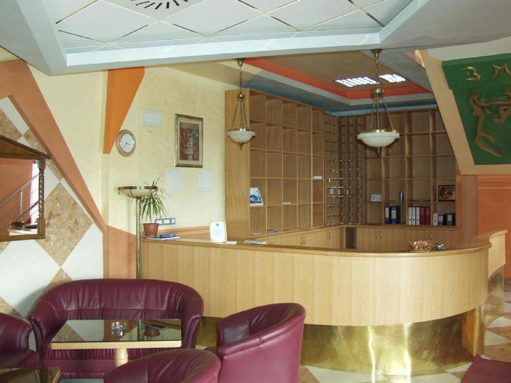Hotel BM photo