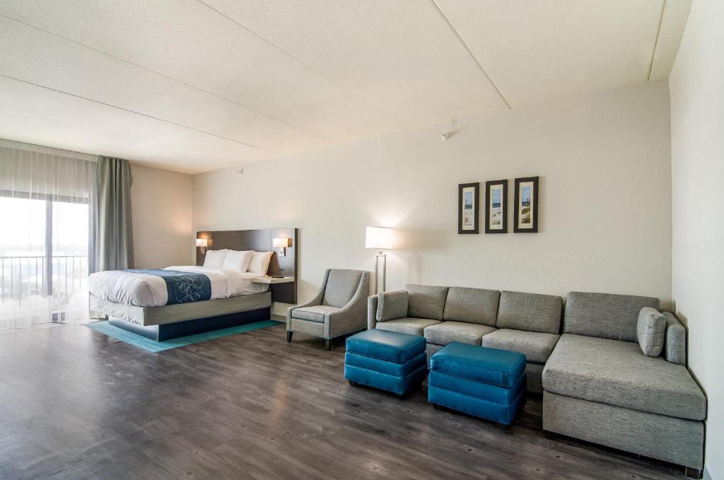 Comfort Inn & Suites Gulf Shores East Beach near Gulf State Park