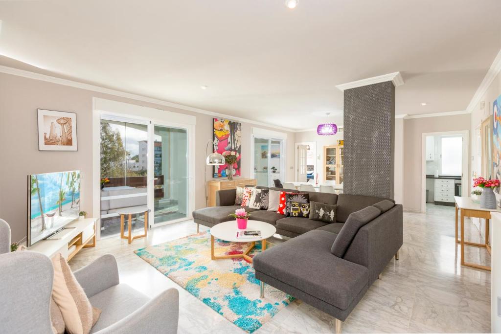 4 Bedroom apartment in Puerto Banus 150 meters from the beach - 2