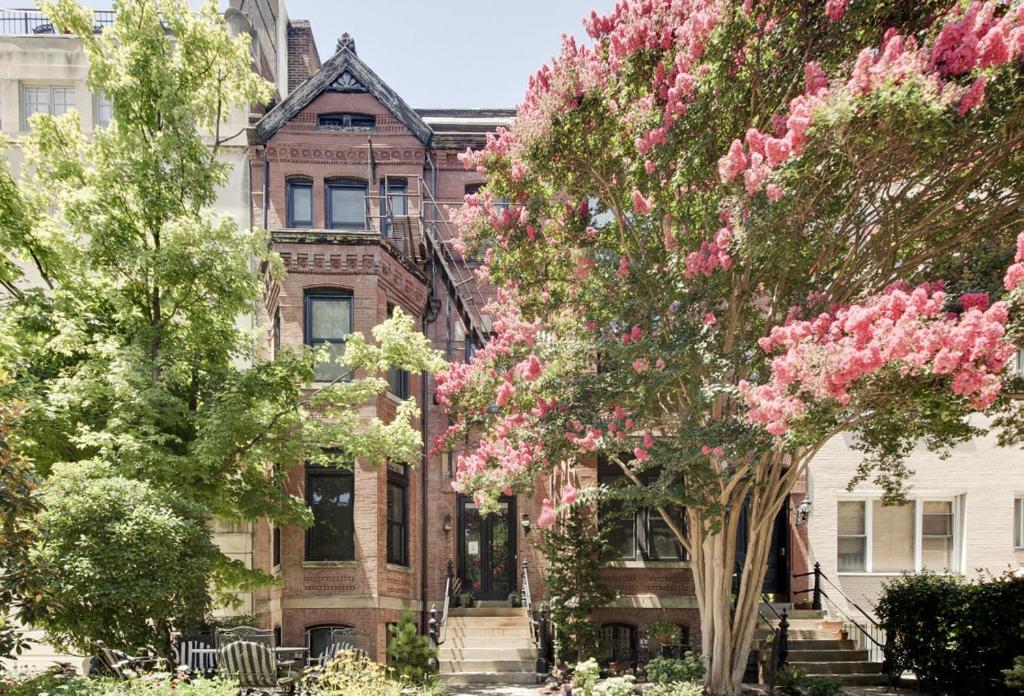 Sojourn DuPont at The Circle, Washington