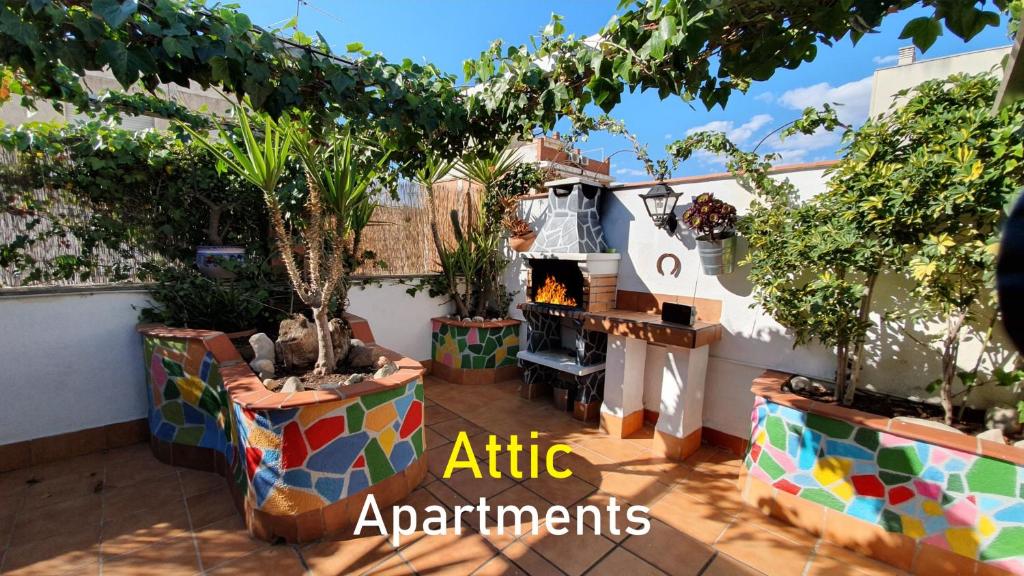 Airport Barcelona, Atico, Terraza Privada &amp; Barbacoa — Hotel in Viladecans