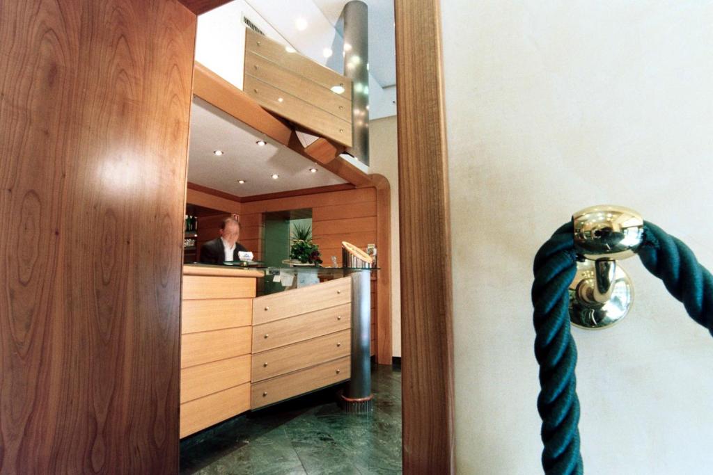 Corot Hotel photo