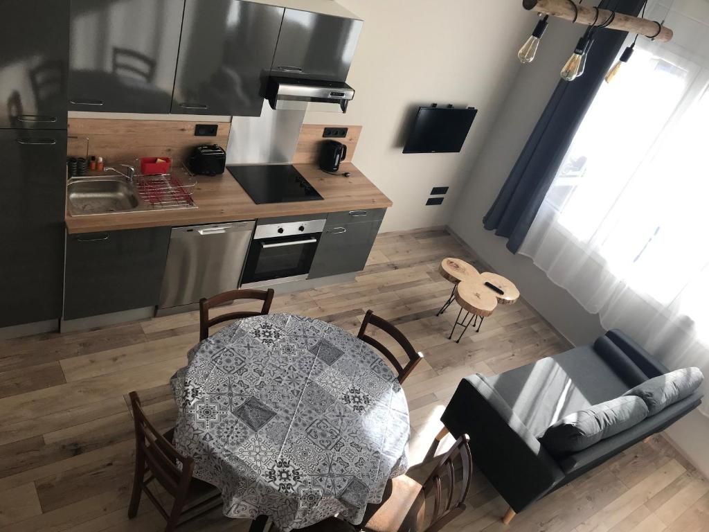 Duplex centre village lits faits à l'arrivée