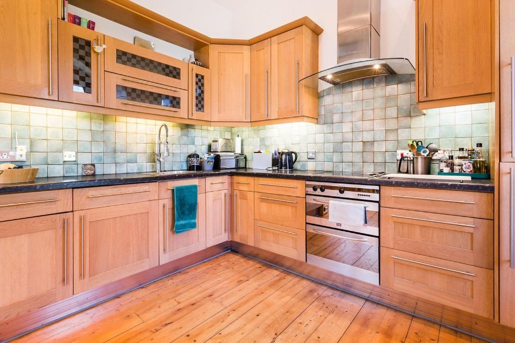 Eastkirk, Corrie photo 6