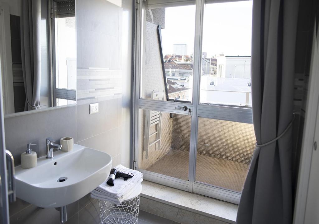 Smart Central Apartments photo