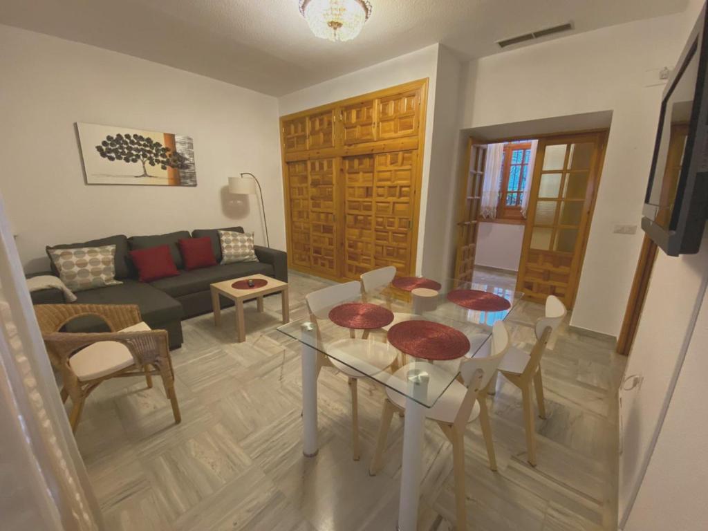 Comfortable Apartment in Central Córdoba, 42 m², Parking. - 2