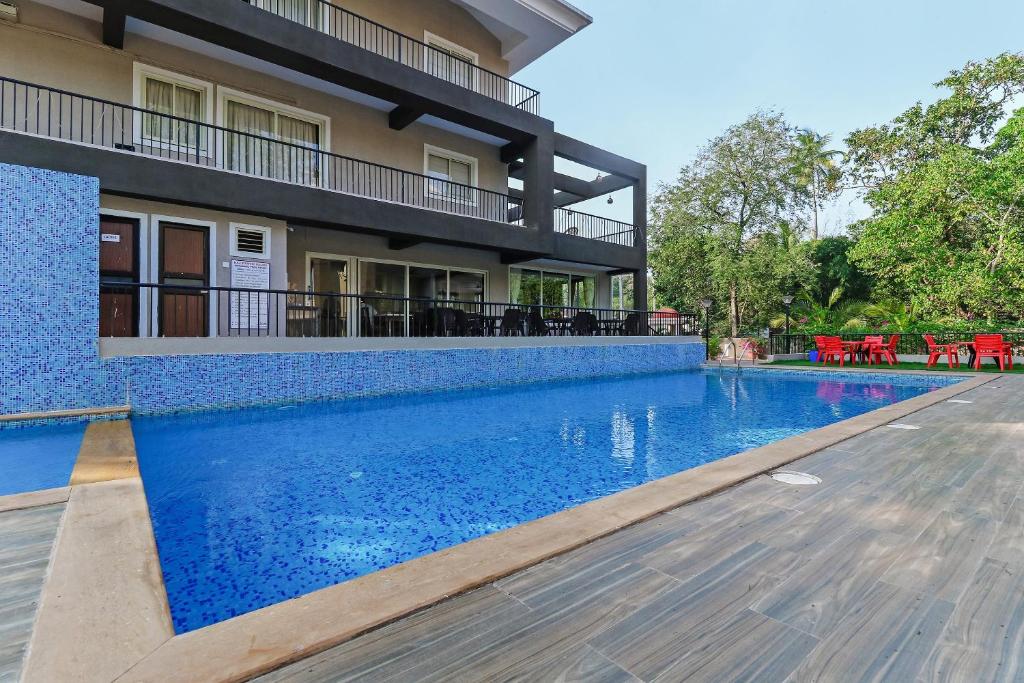 OYO 64889 La Indiana Beach Resort - отель в Старом Гоа ...