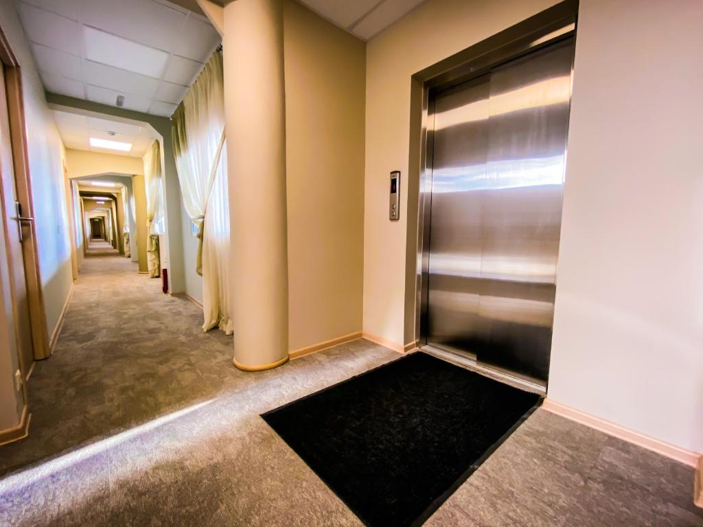 Hotel Arsenev photo