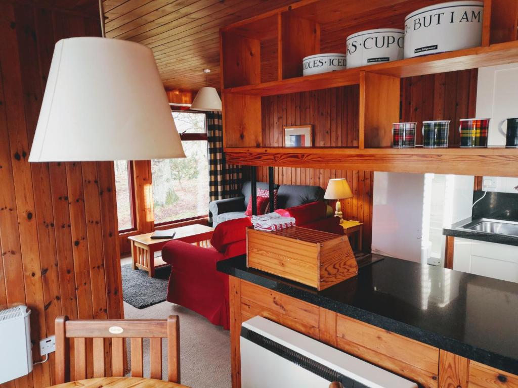Loch Monzievaird Chalets photo 6