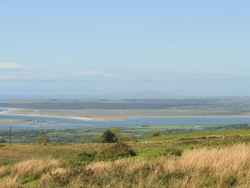 Y Garreg Fawr, Caernarfon photo 8