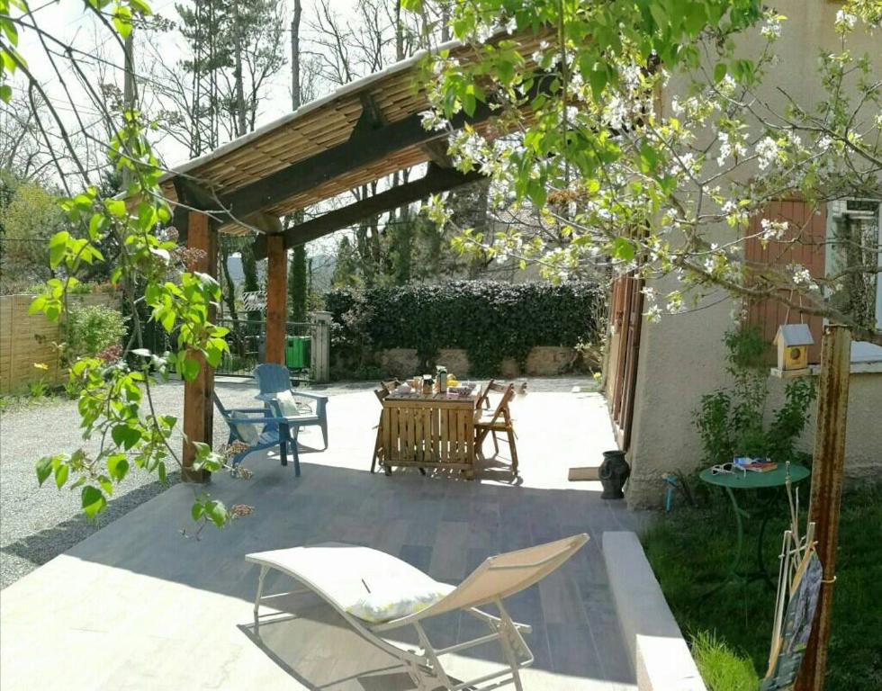 Maison 3 étoiles avec jardin pour familles, sportifs, curistes... - 1
