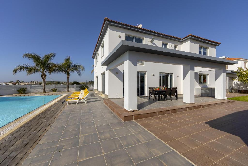 Larnaca Villa Zoe photo