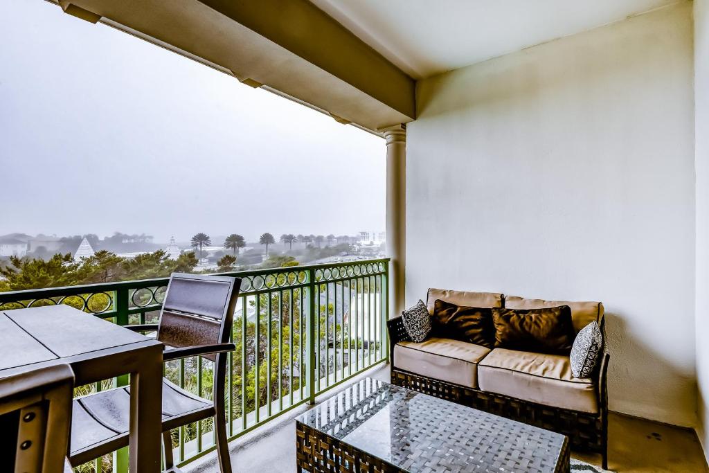 Inn at Seacrest 403, Seacrest