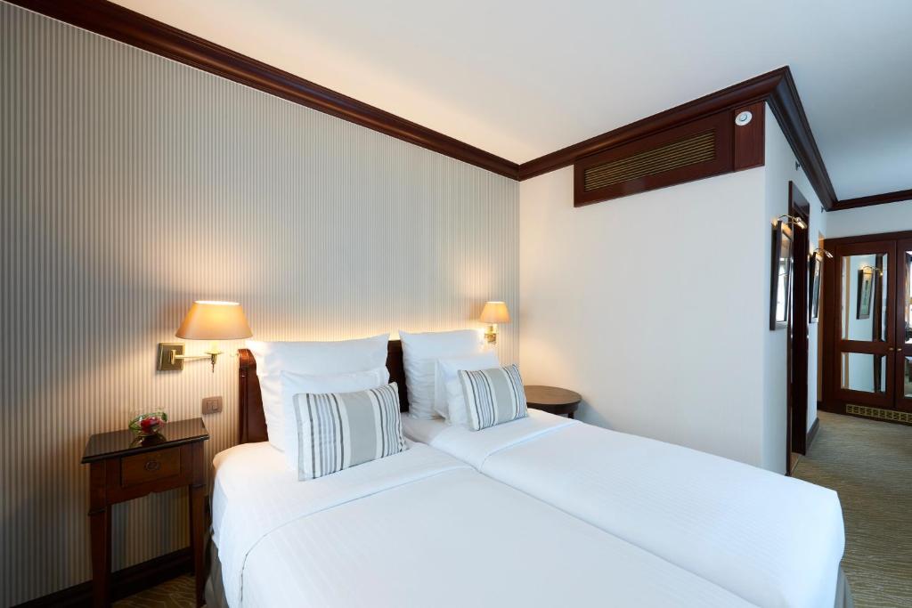 Warwick Brussels - Grand Place Photo 29