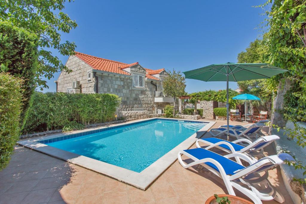 Villa Mia photo