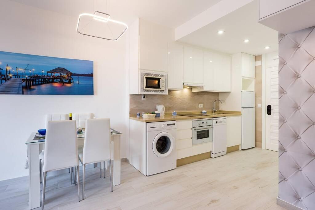 Sol Apartment - C&G Benal Beach - 4