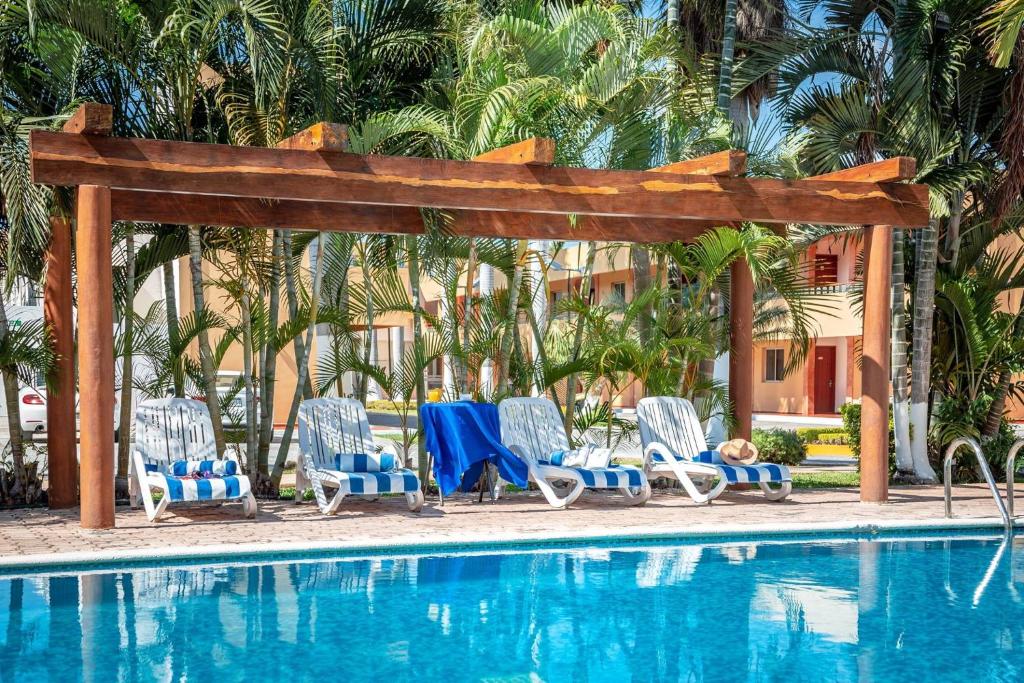 Tecnohotel Itzáes, Mérida