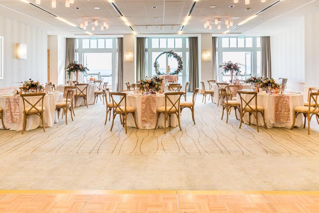 Intercontinental The Clement Monterey Photo 12