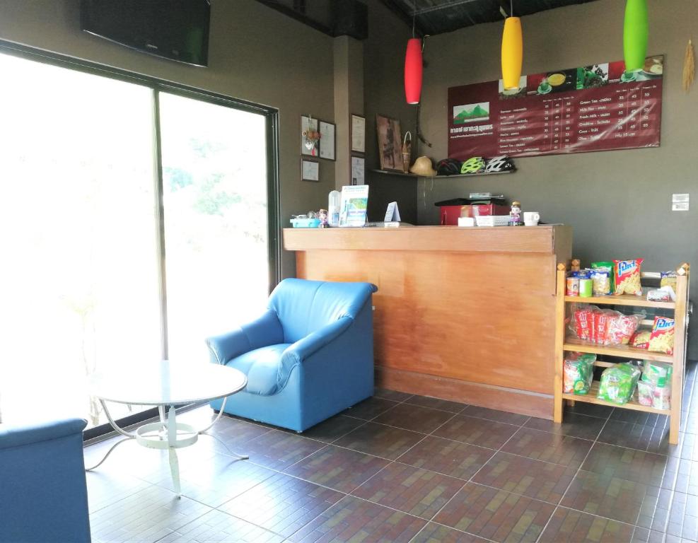 フロント・ロビー