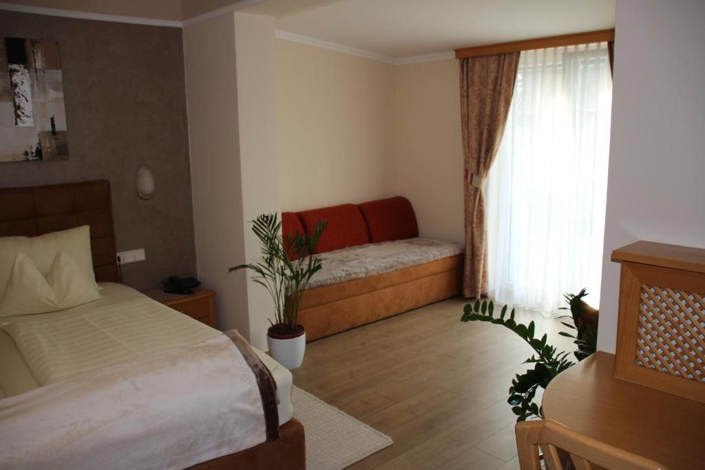 Hotel Lang - 4