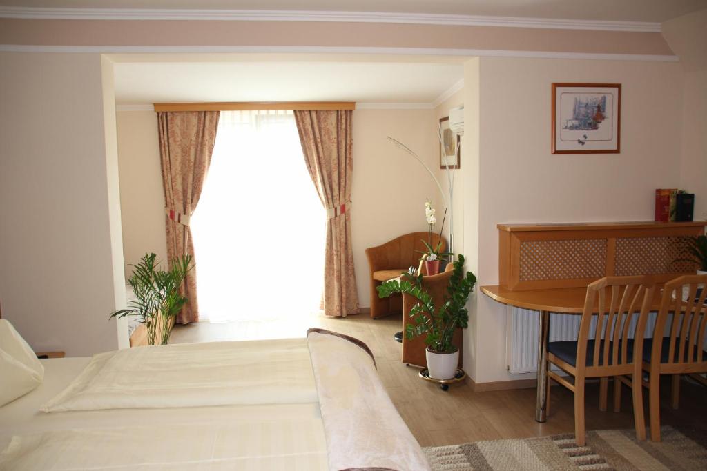 Hotel Lang - 5