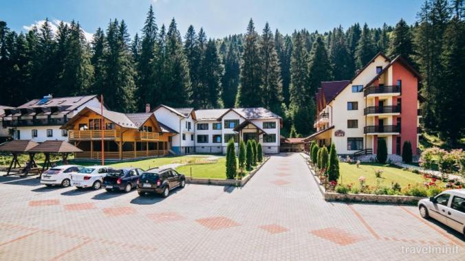 Pensiunea Sami, Hura-Humora