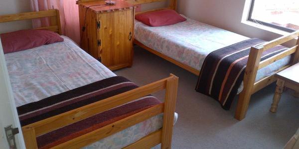 Gansbaai Lodge & Backpackers photo