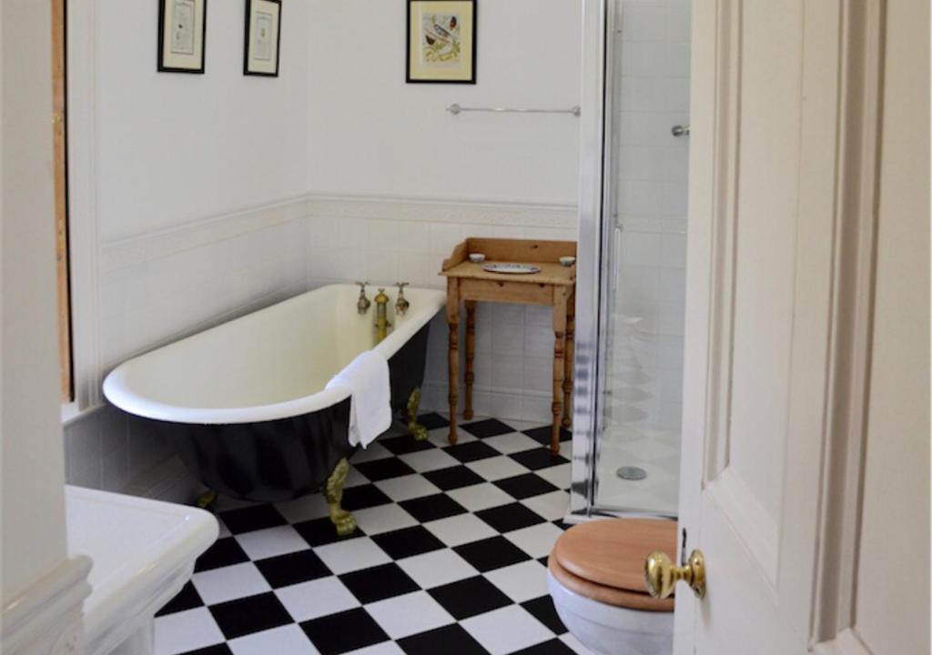 Delphi Lodge photo