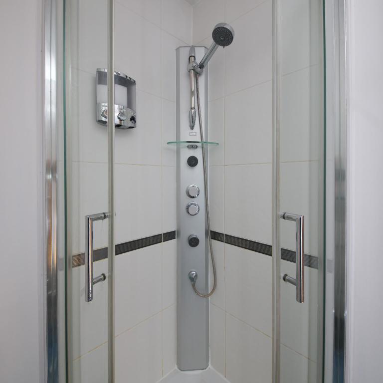 Liverpool City Stays - Liverpool Entire Place - Close to Airport EE1 photo