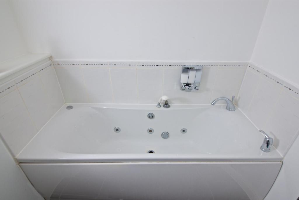 Liverpool City Stays - Liverpool Entire Place - Close to Airport EE1 photo