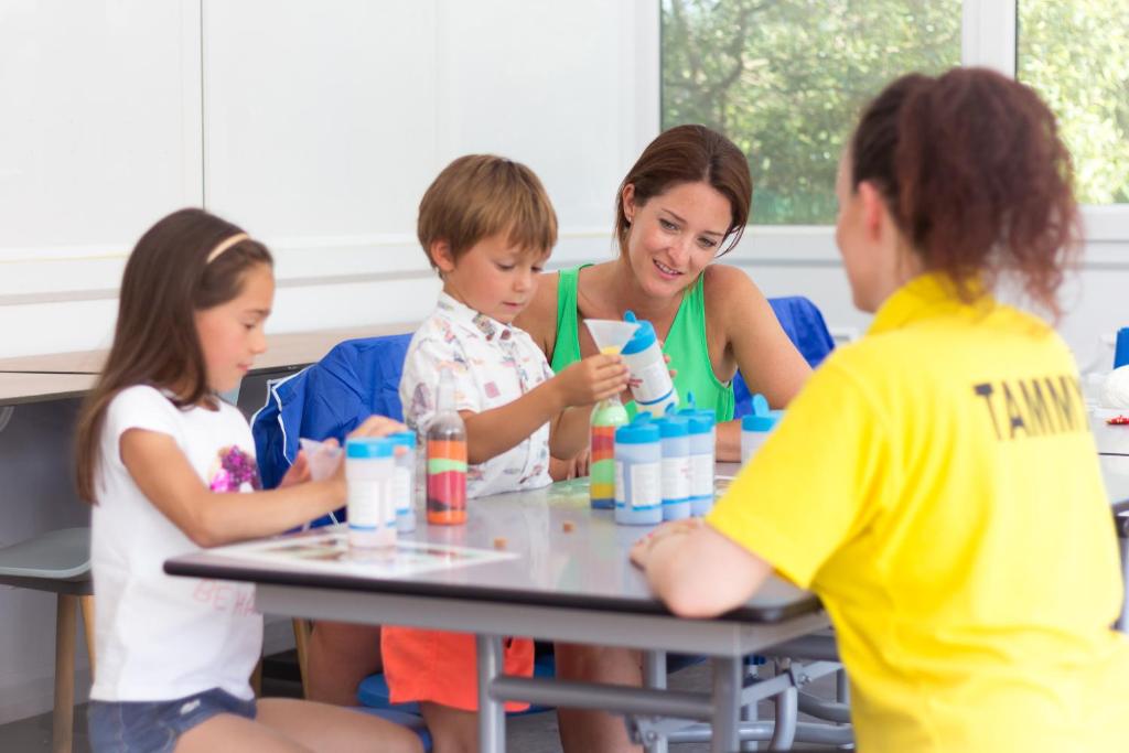 Kid’s club