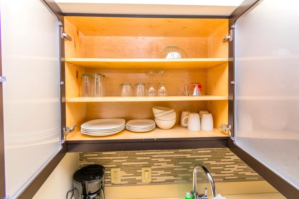 Staybridge Suites Houston Iah - Beltway 8 Photo 41