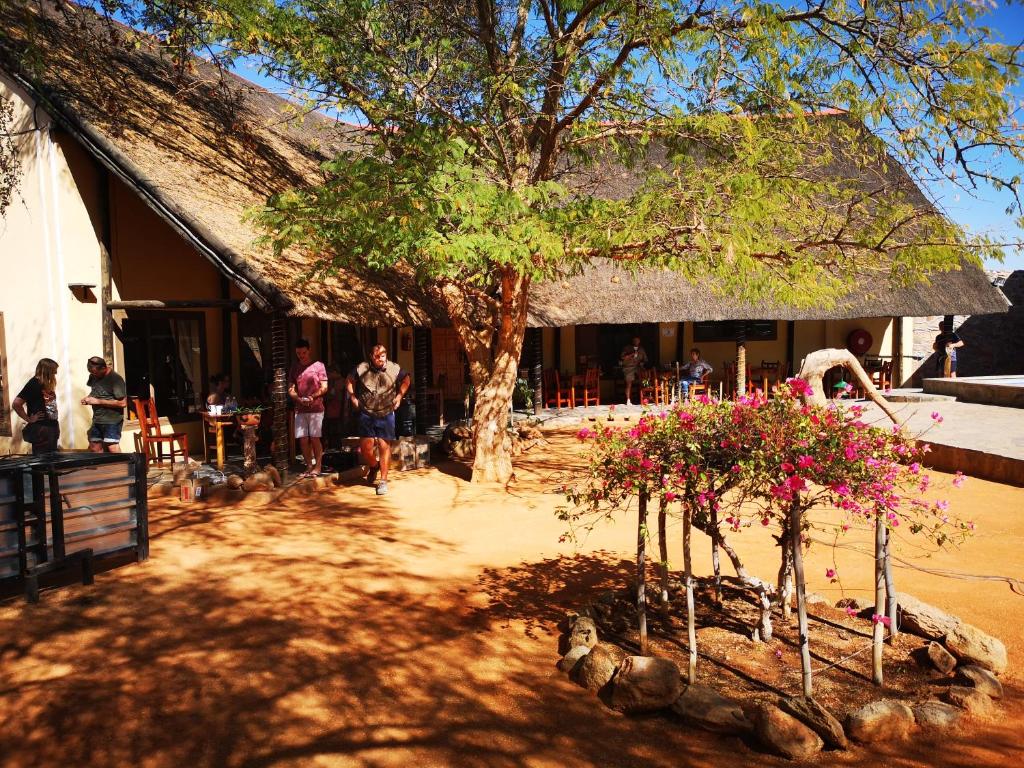 Oppi-Koppi Rest Camp, Kamanjab