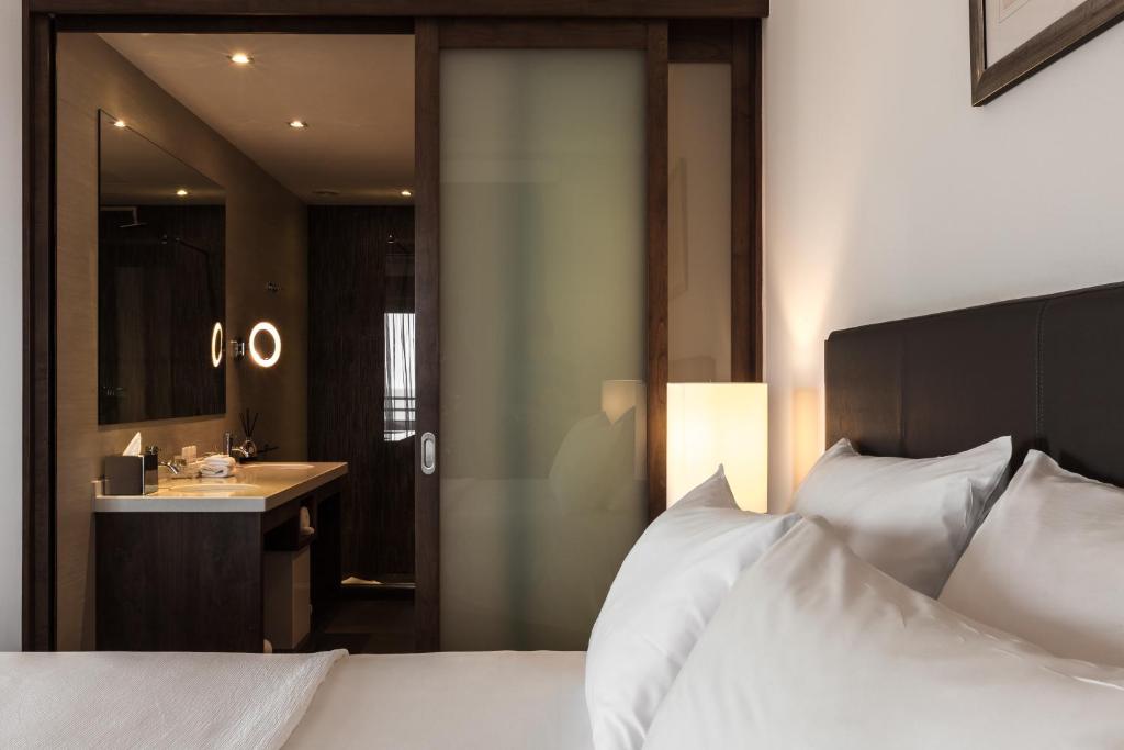 Radisson Sas Bay Point Resort Photo 26