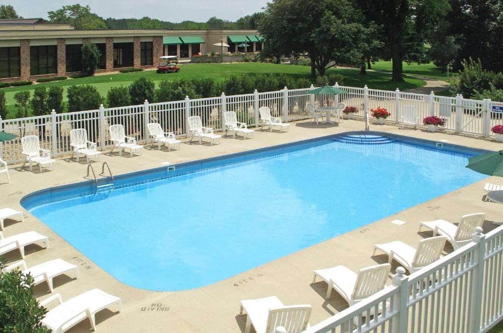 Arrowwood Resort And Conference Center Okoboji Photo 34