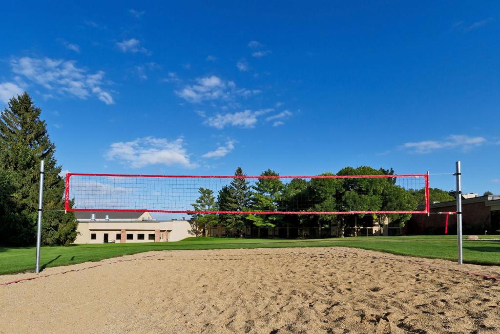Arrowwood Resort And Conference Center Okoboji Photo 40