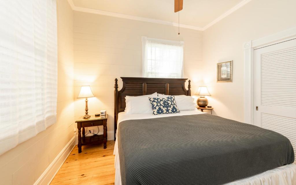 The Island Suite at KW Vacation, Key West