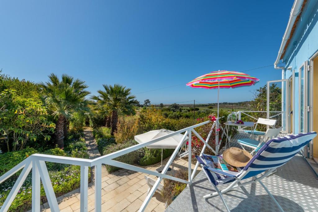 Ceu Azul - Elevated apartment with stunning views and big garden - Somewhere Special, Tavira