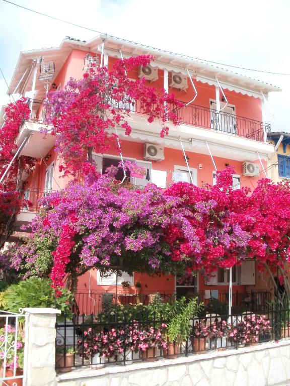 Efthalia Apartments & Studios photo