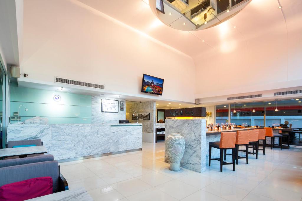 Hotel Solo Sukhumvit 2 (SHA Extra Plus) photo