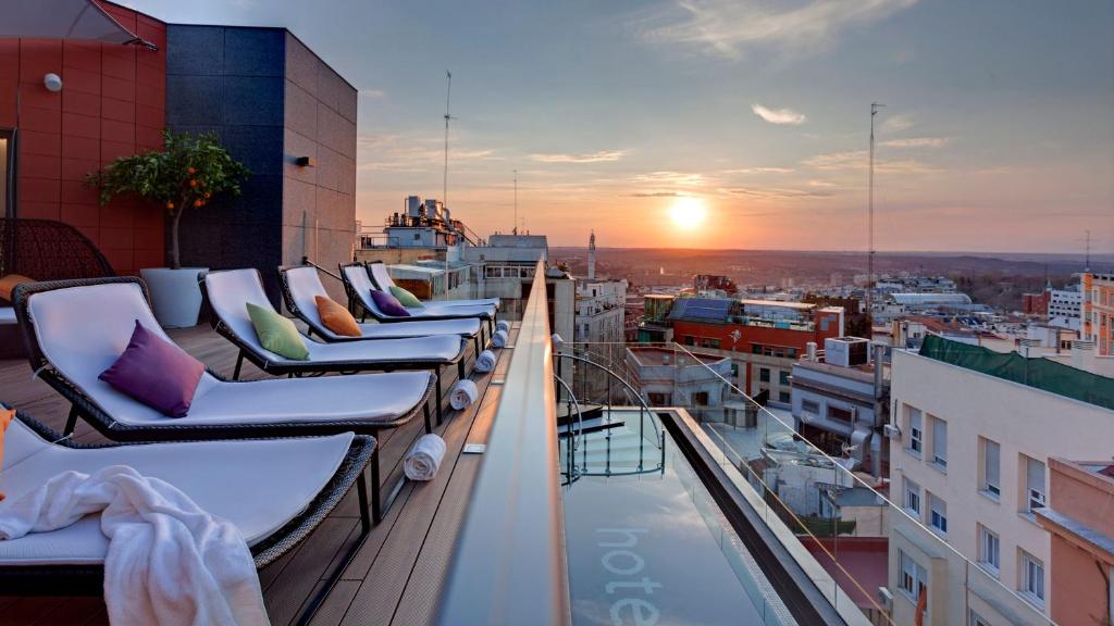 Hotel Indigo Madrid - Gran Via photo