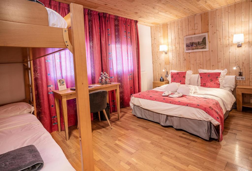 Habitació Familiar (2 Adults + 2 Nens)