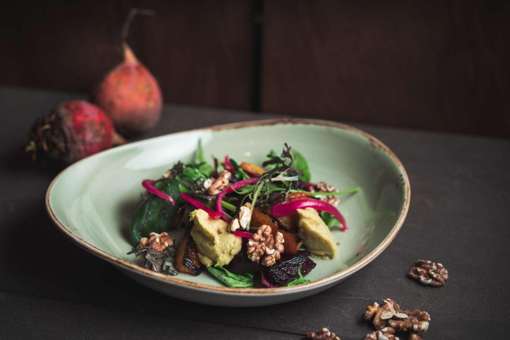 อาหารและเครื่องดื่ม