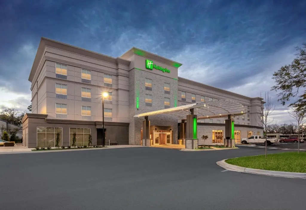 Holiday Inn - Tallahassee E Capitol - Univ by IHG，位于塔拉哈西的酒店