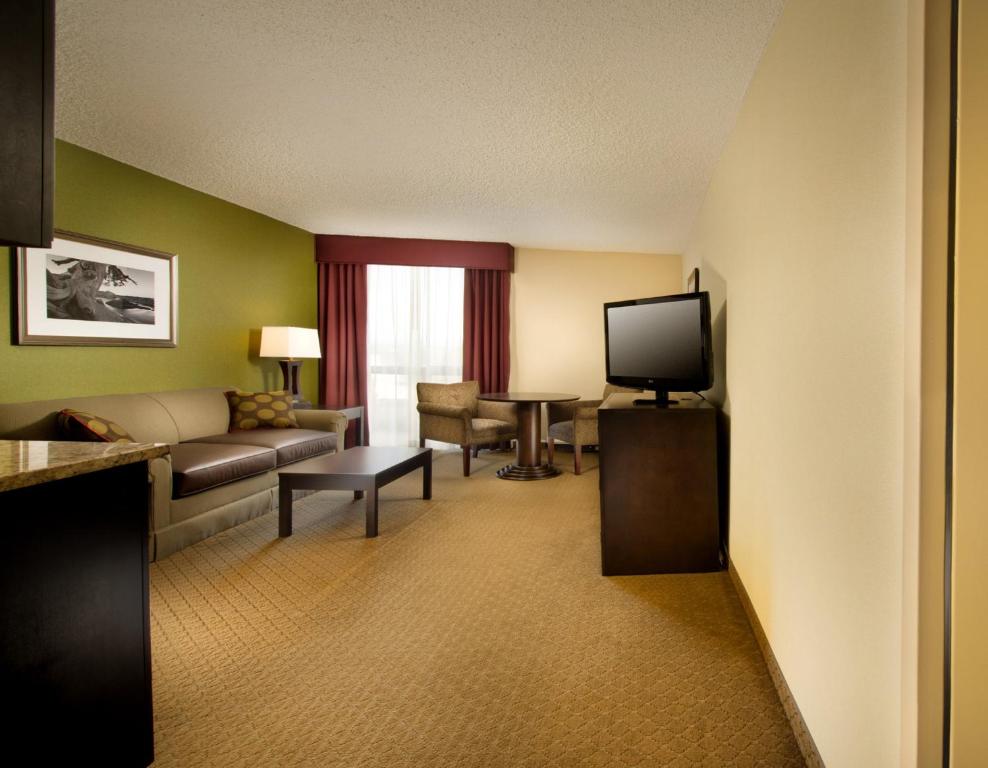 Holiday Inn Portland-Airport I-205 photo