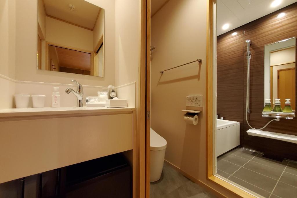Well-appointed bathrooms