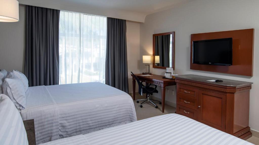 Holiday Inn Tuxtla Gutierrez Photo 17