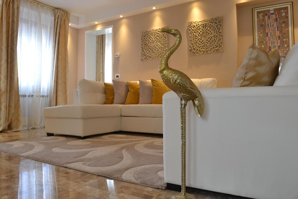 SAN MARCO3 Apartment — Hotel in Venice