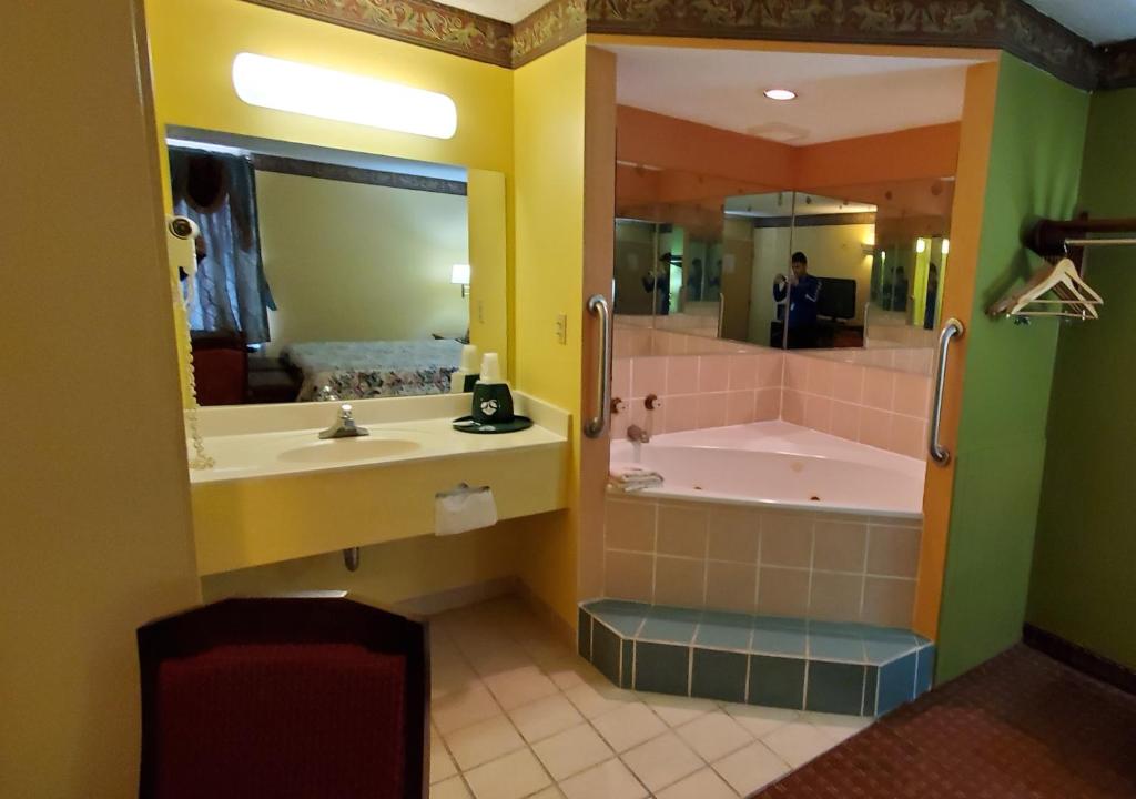 Thomasville Inn photo