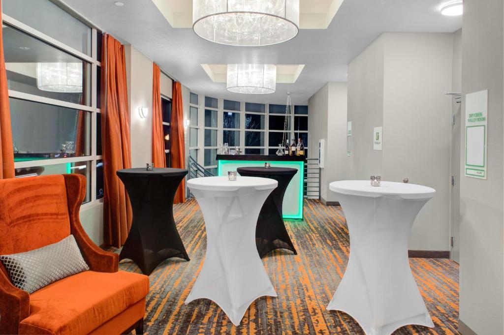 Meeting room / ballrooms